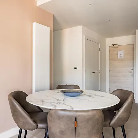 Charles Hope * Leeds (West Yorkshire)