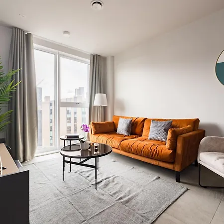 Charles Hope Leeds Apartment