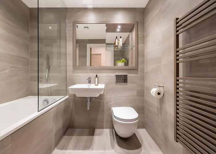 Charles Hope Apartment *