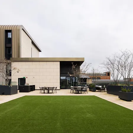 Charles Hope Апартаменти *